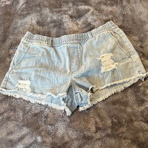 Aerie- Distressed Women Shorts size small